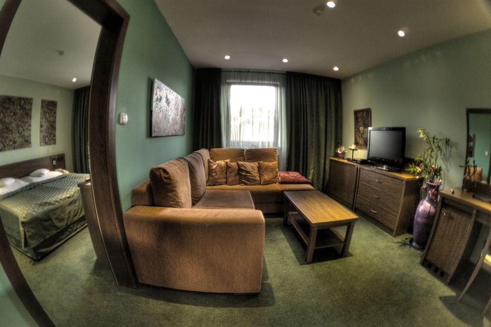 Hotel Max Inn Bratislava Extérieur photo